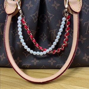 Red and Pearls Bag Chain